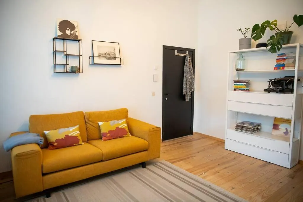 Cozy Apartment In Antwerp- Shuttle To Tomorrowland Possible